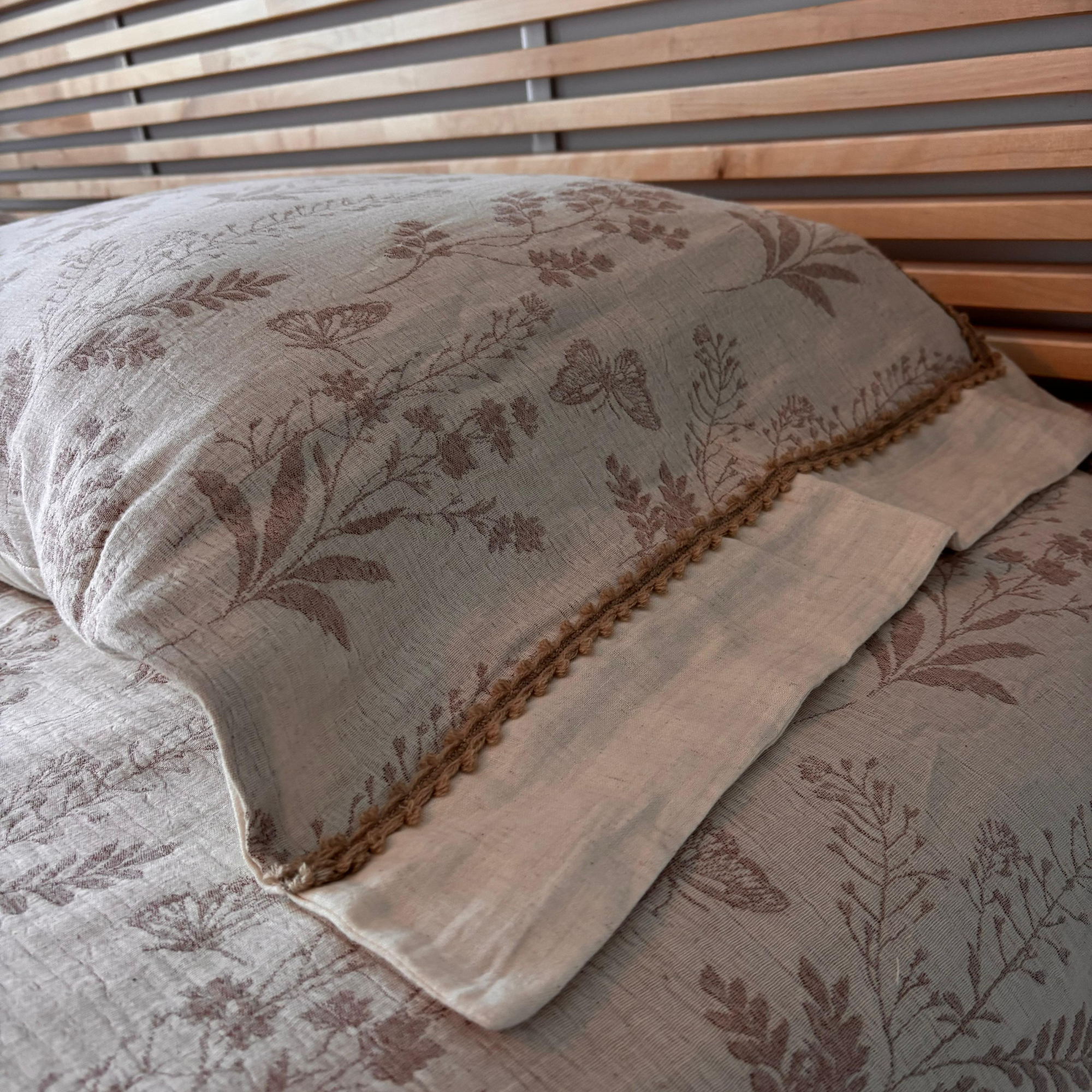 Embroidered Cotton Linen Bedding – Calm Botanical Bedroom Style