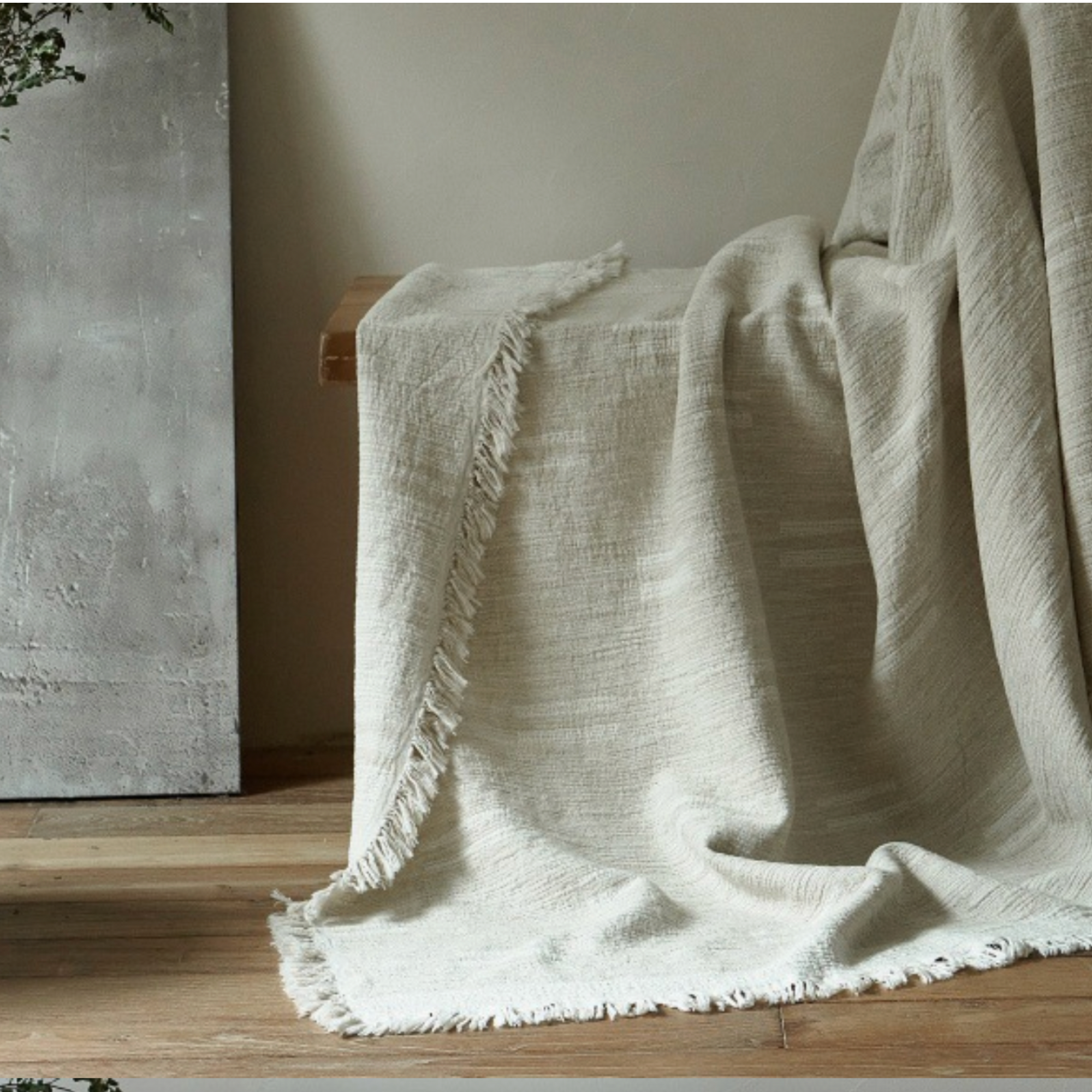 Minimalist Cotton Linen Throw Blanket – Soft Textured Greige Bed Throw