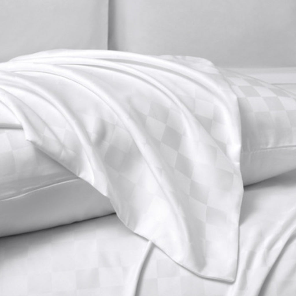 White Jacquard Bedspread Set | Luxury Woven Coverlet with 2 Pillowcases