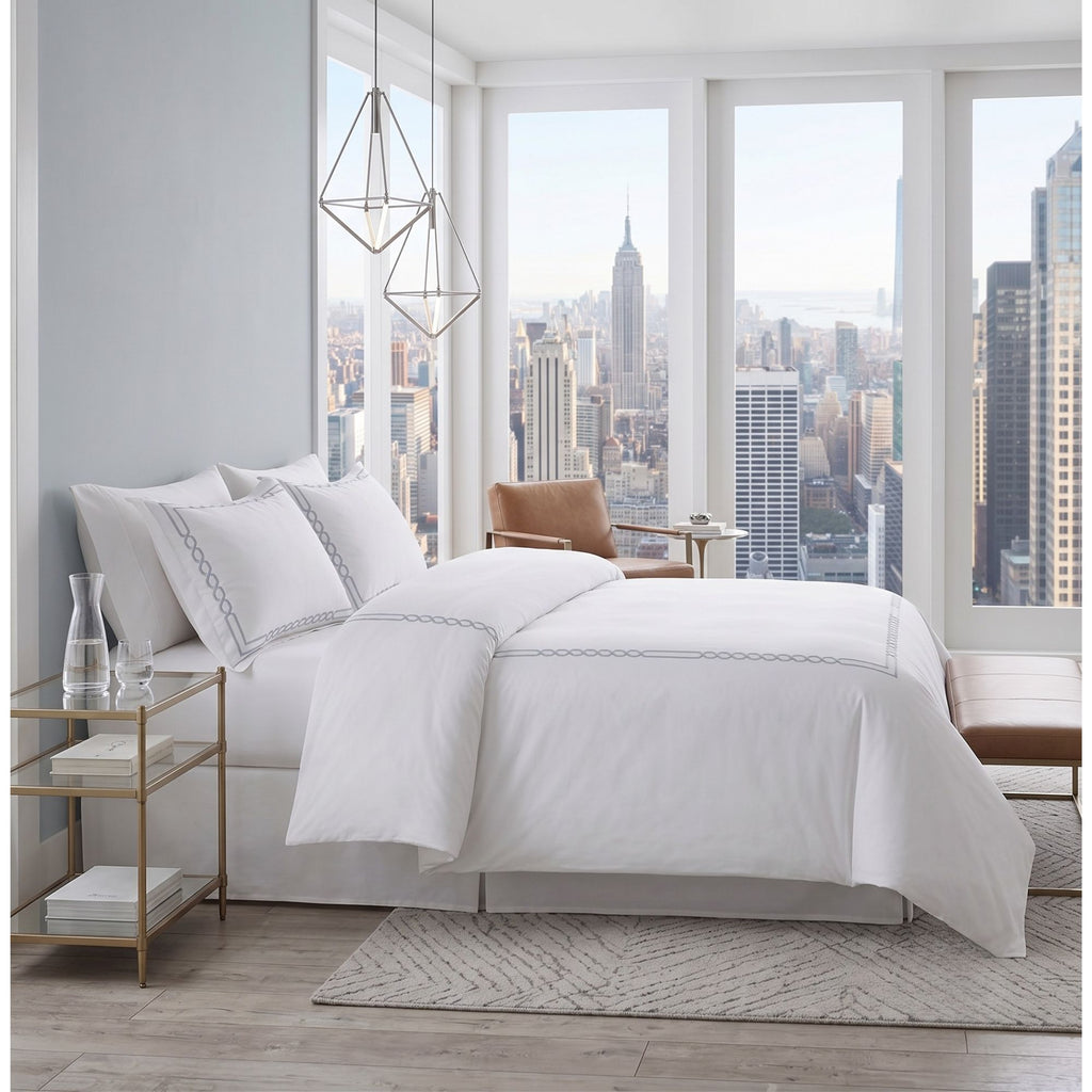 Luxury White Embroidered Cotton Bedding Set, , Hotel Style Duvet Cover Set with Flat Sheet, Elegant Bed Linen
