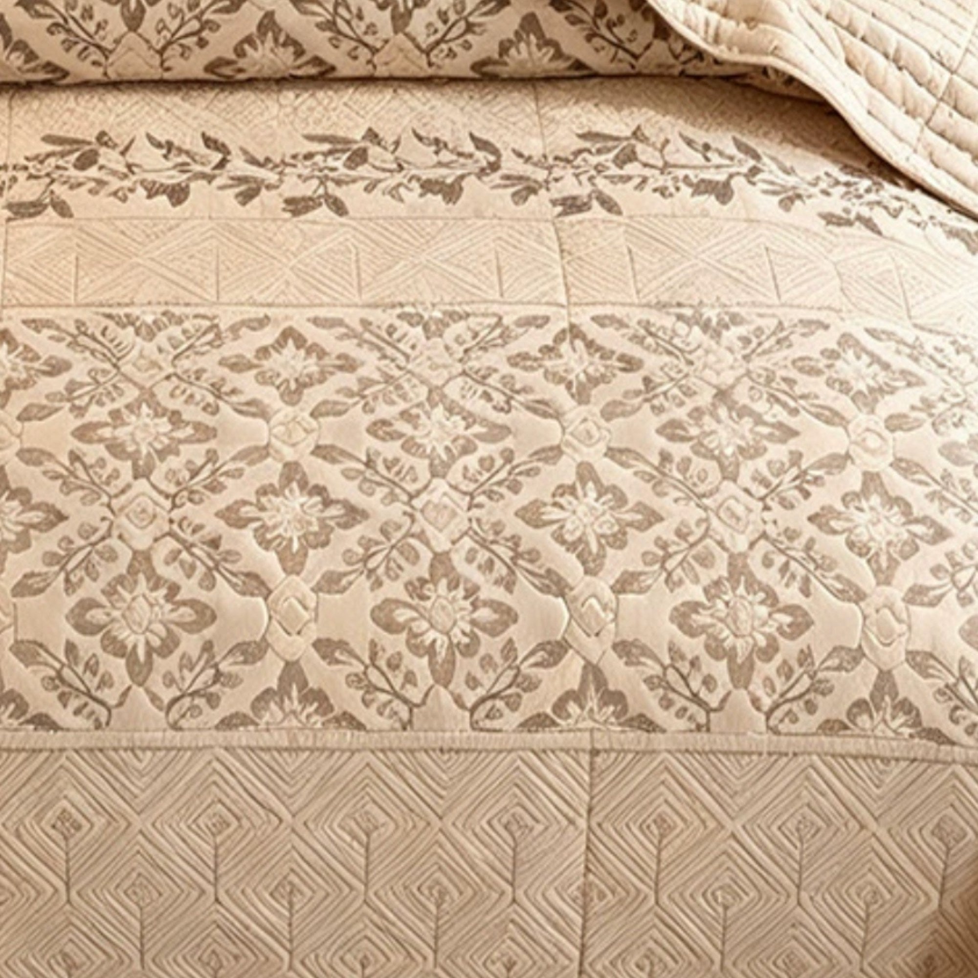 Embroidered Cotton Quilt Set – Luxury Quilted Bedspread | 3 Piece Set