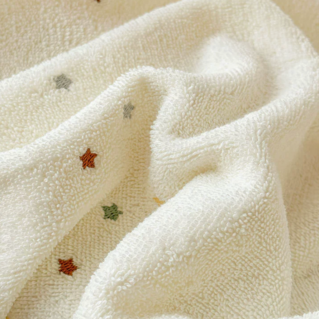 Textured Cotton Bath Towel with Tassels – Quiet Luxury Spa Decor