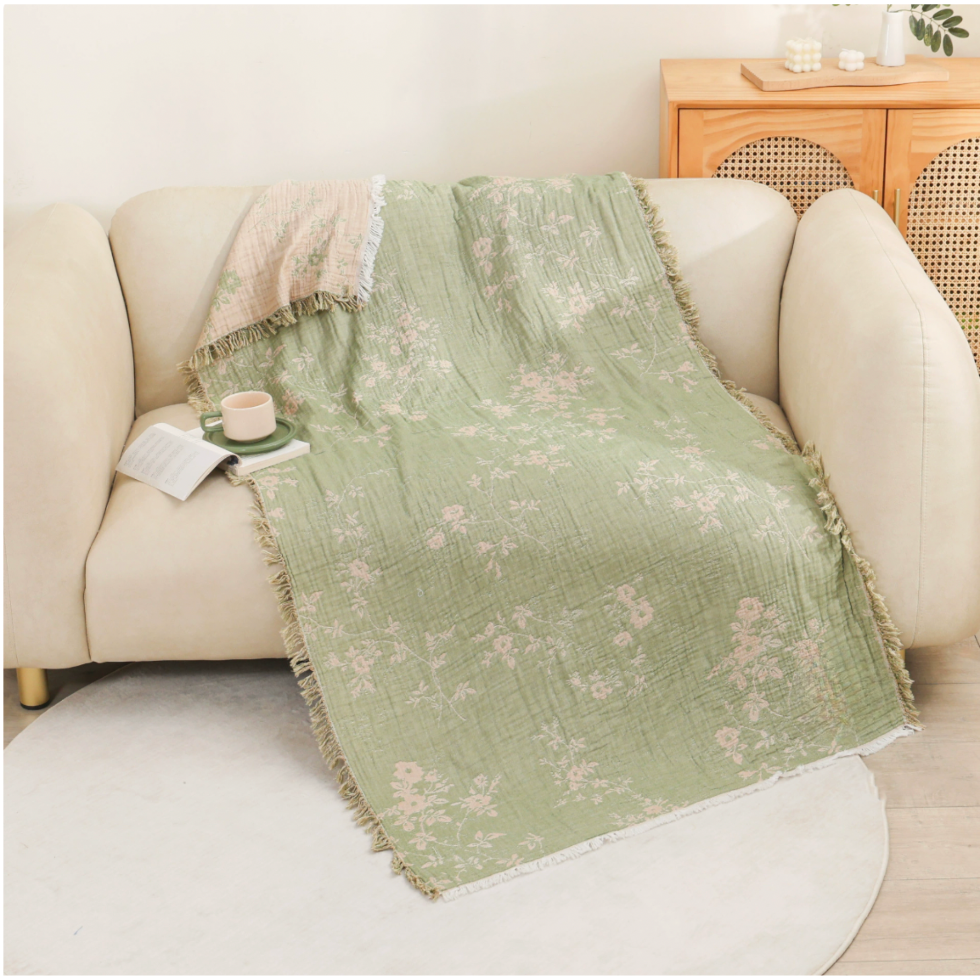 Sage Green Floral Cotton Throw – Relaxed Scandinavian Boho Decor