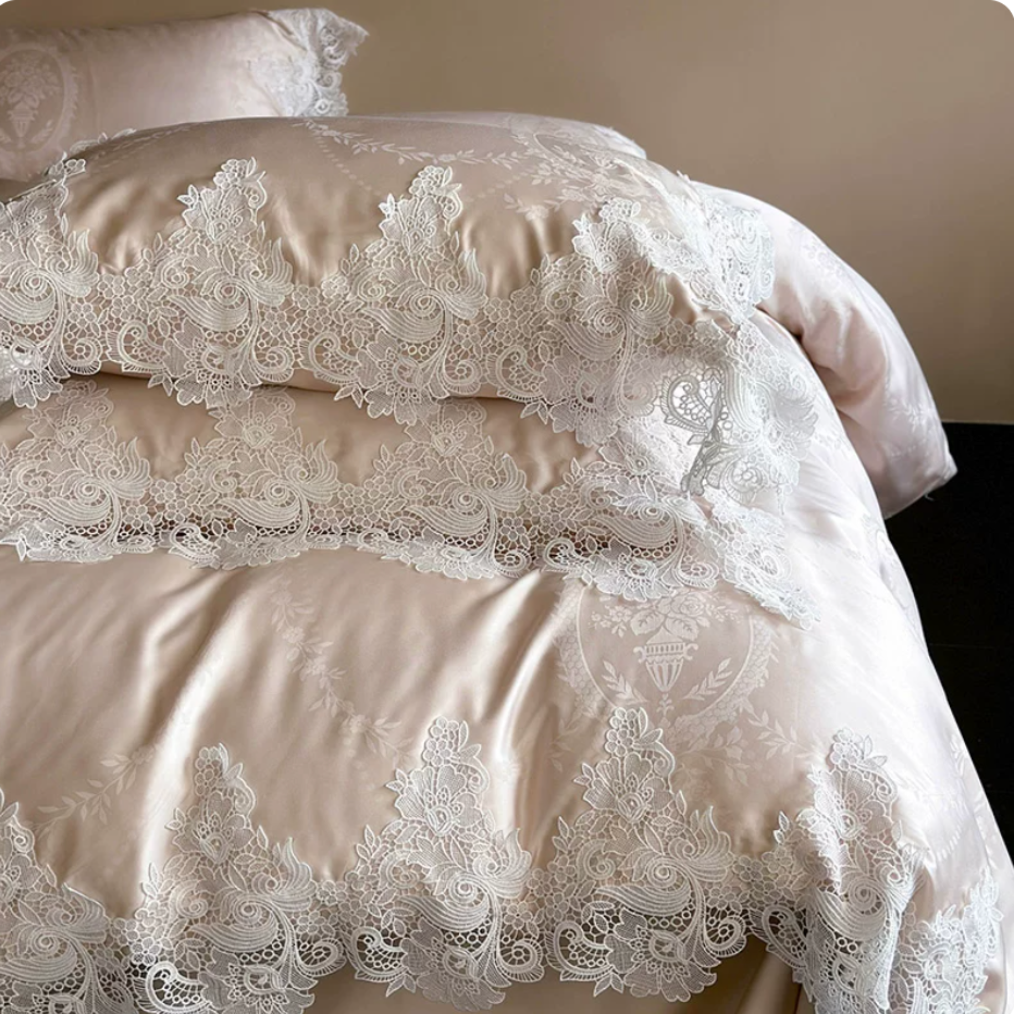 Tencel Lace Bedding Set – Airy Romantic Duvet Cover for Calm Bedrooms