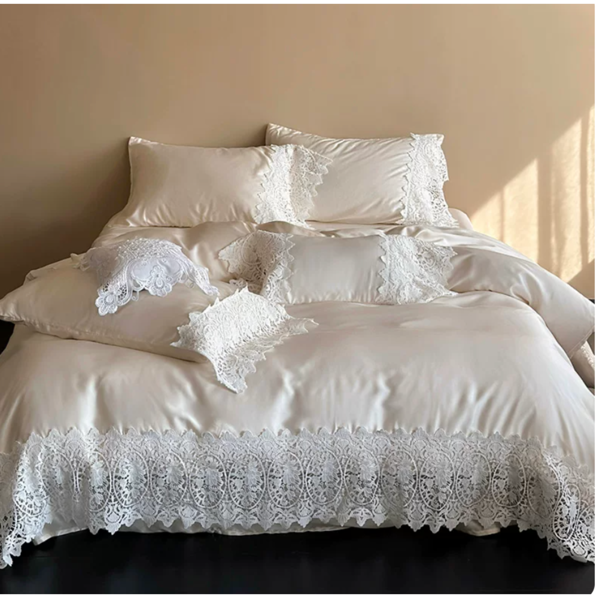 Tencel Lace Bedding Set – Airy Romantic Duvet Cover for Calm Bedrooms