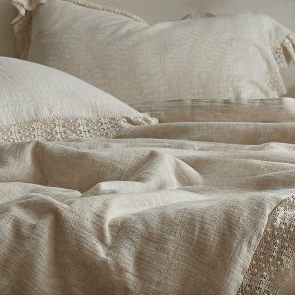 Lightweight Cotton Linen Summer Quilt – Airy Minimalist Bedspread