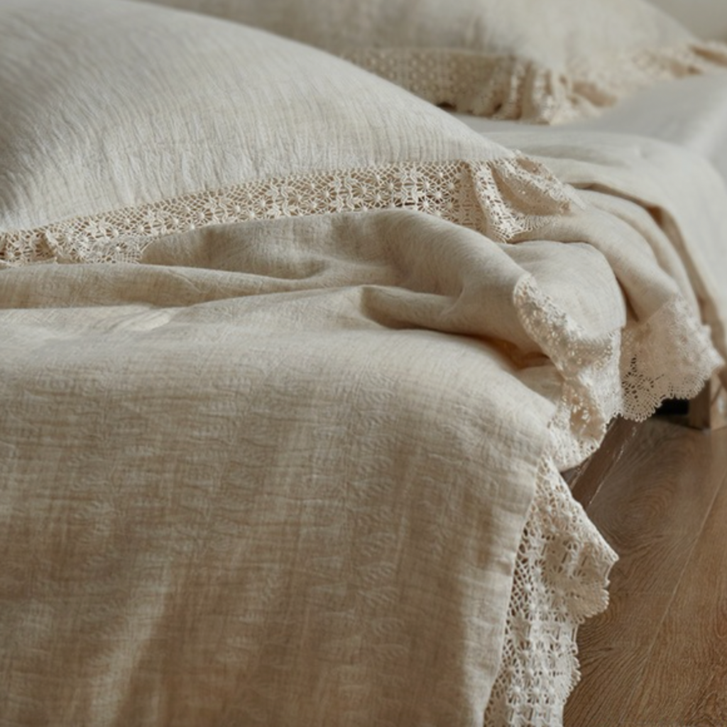 Lightweight Cotton Linen Summer Quilt – Airy Minimalist Bedspread