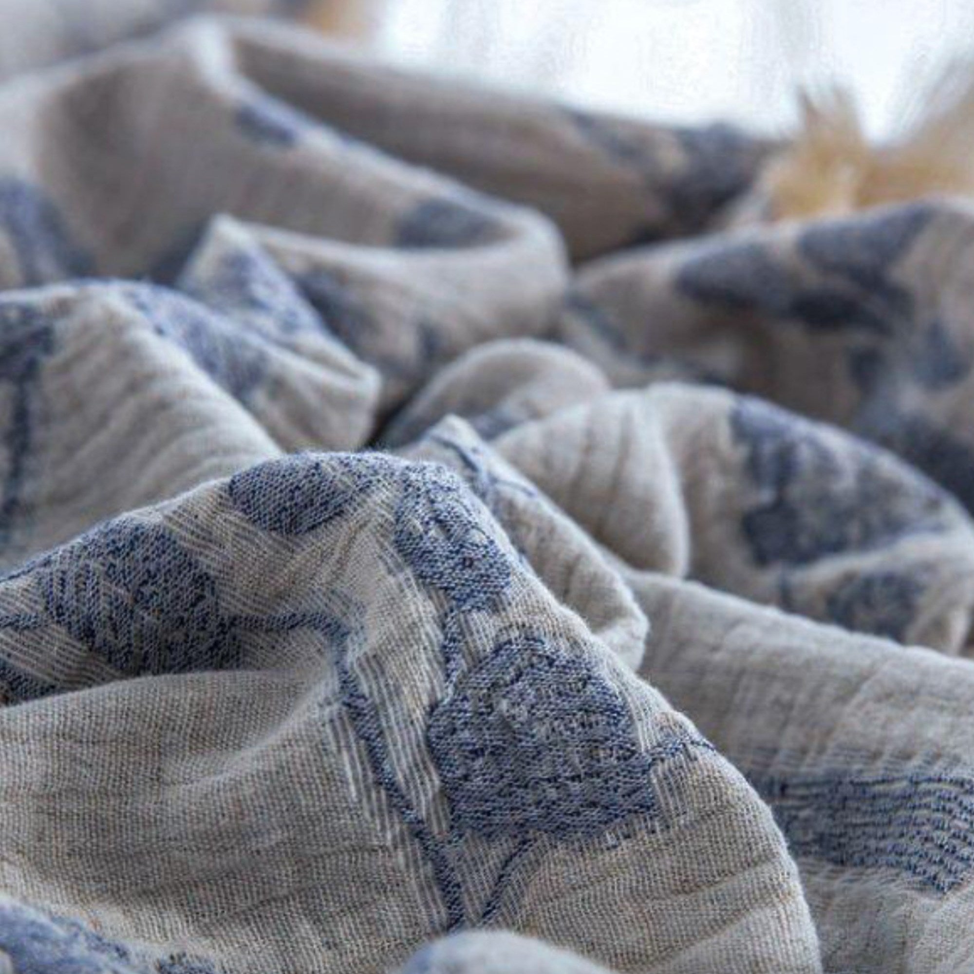 Floral Linen Bedding Set with Tassels | Vintage Cottagecore Duvet Cover