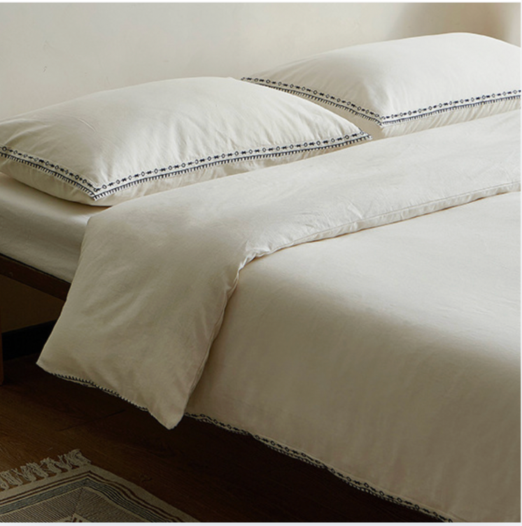 Minimalist Embroidered Cotton Linen Bedding Set – Soft Luxury White Bedding