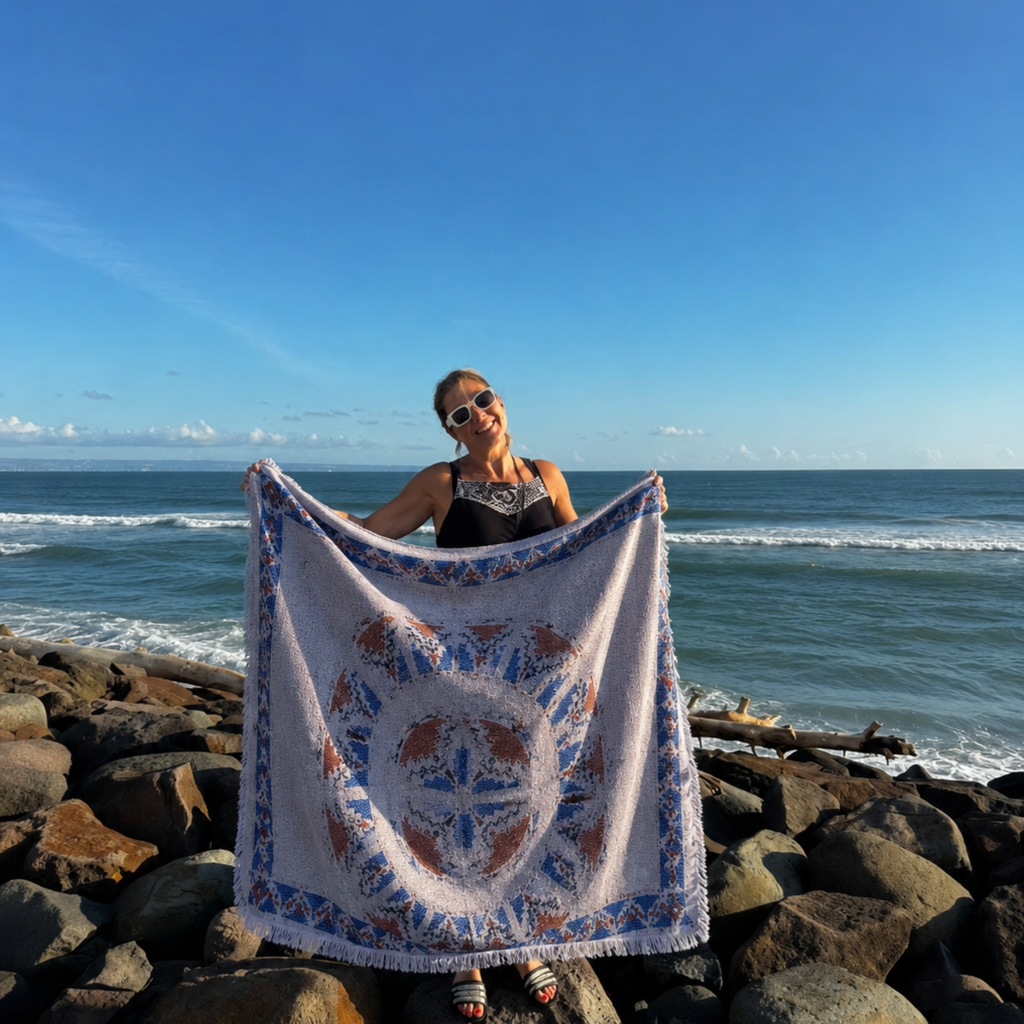 Boho Waterproof Picnic Mat – Foldable Outdoor Beach & Camping Blanket